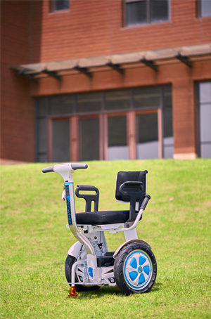 Airwheel A6TS lightweight balance wheelchair